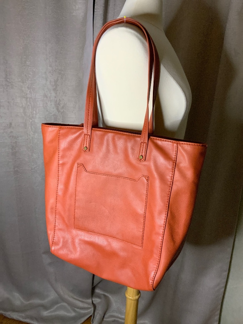 Universal Thread Tote